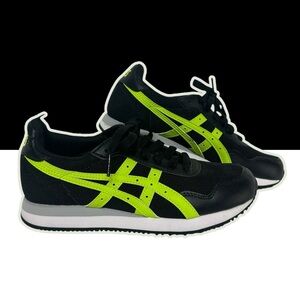 ASICS / Black & Neon Green Sneakers / US Mens 4.5